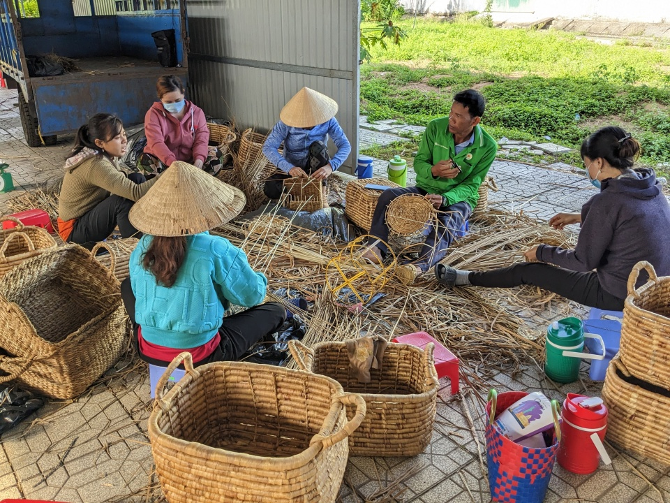 Weaver group Weaver group